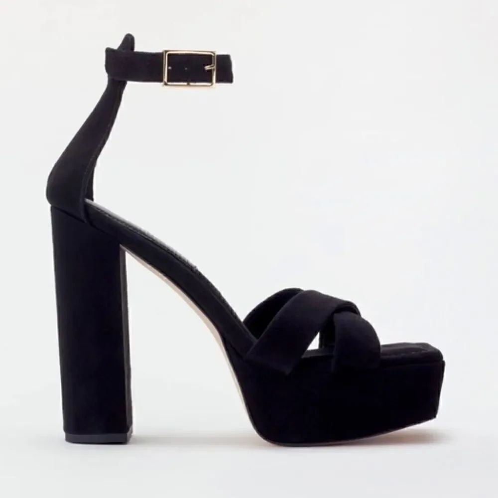 NIB Good American Platform Sandal Size 9.5